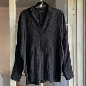 Unique Fashion Black Long Sleeve V-Neck Crinkled Silk Blouse